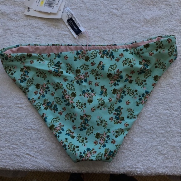 Splendid floral two piece bikini bathing suit reversible bottom. New with tags. - Picture 2 of 14